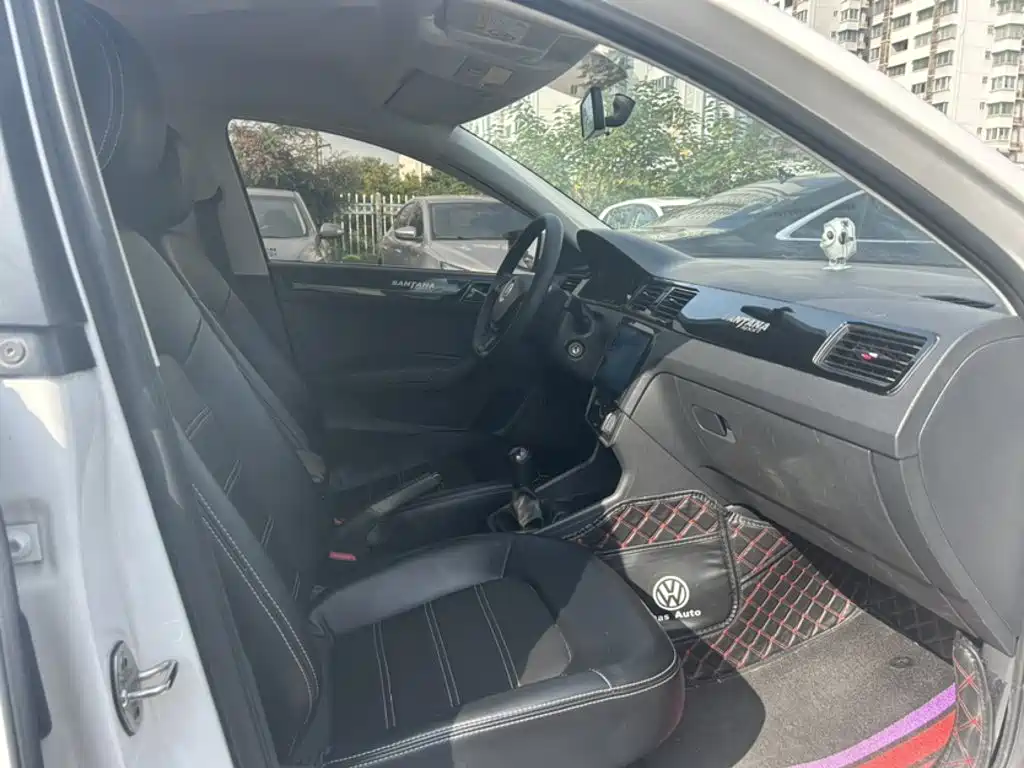Volkswagen Santana — миниатюра 13