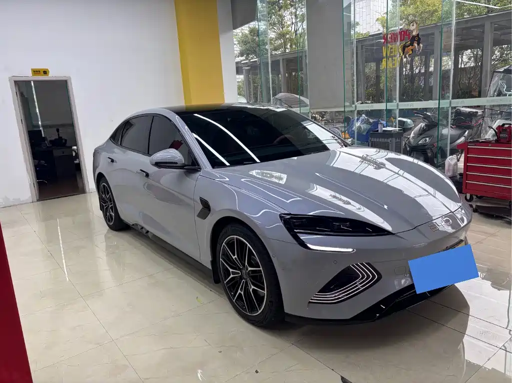 BYD Seal