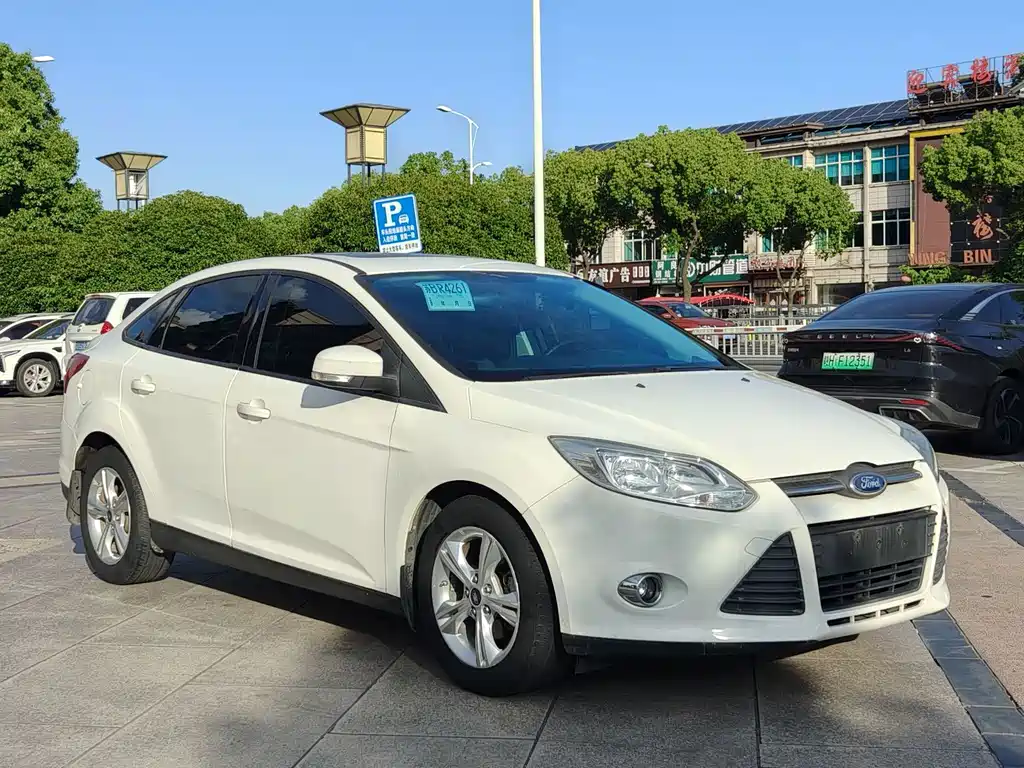 Ford Focus — миниатюра 3
