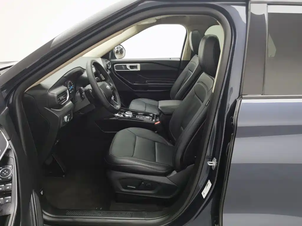 Ford Explorer — миниатюра 10