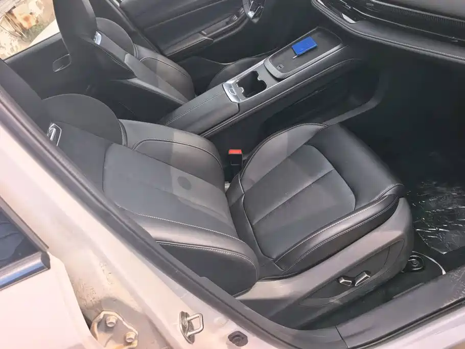Changan CS55PLUS PHEV — миниатюра 8