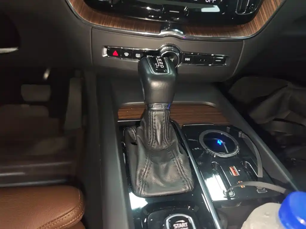 Volvo XC60 — миниатюра 14