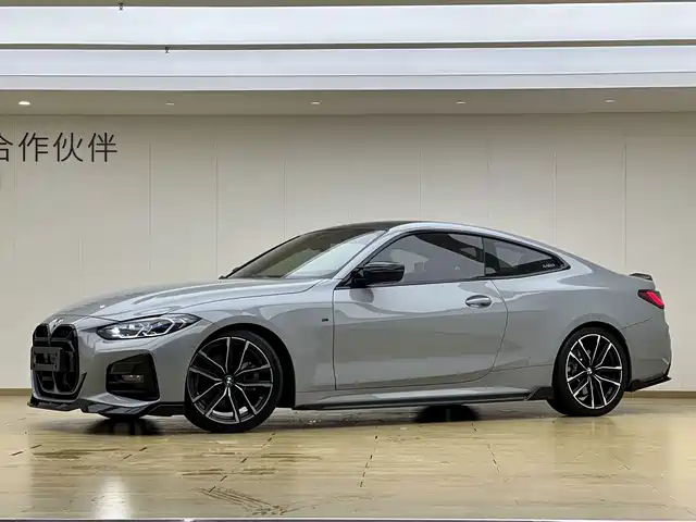 BMW Series 4