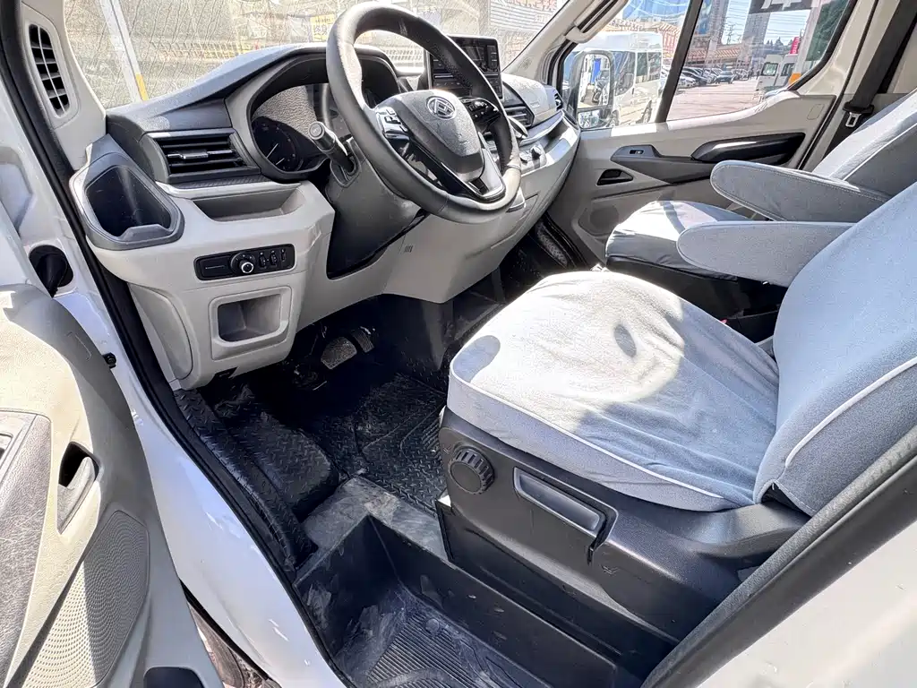 SAIC MAXUS XINTU V90