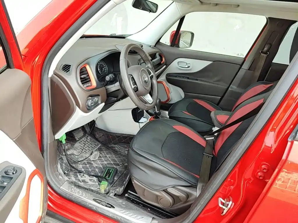 Jeep Renegade — миниатюра 16