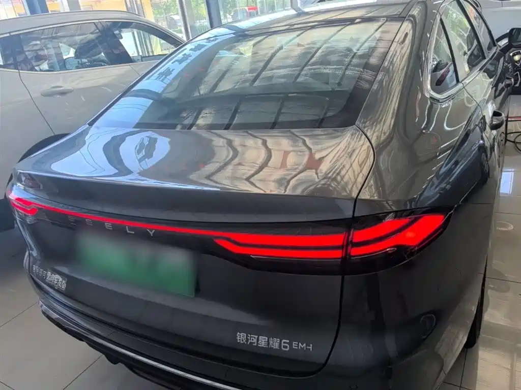 Geely Galaxy Galaxy 6 6 2026 125km