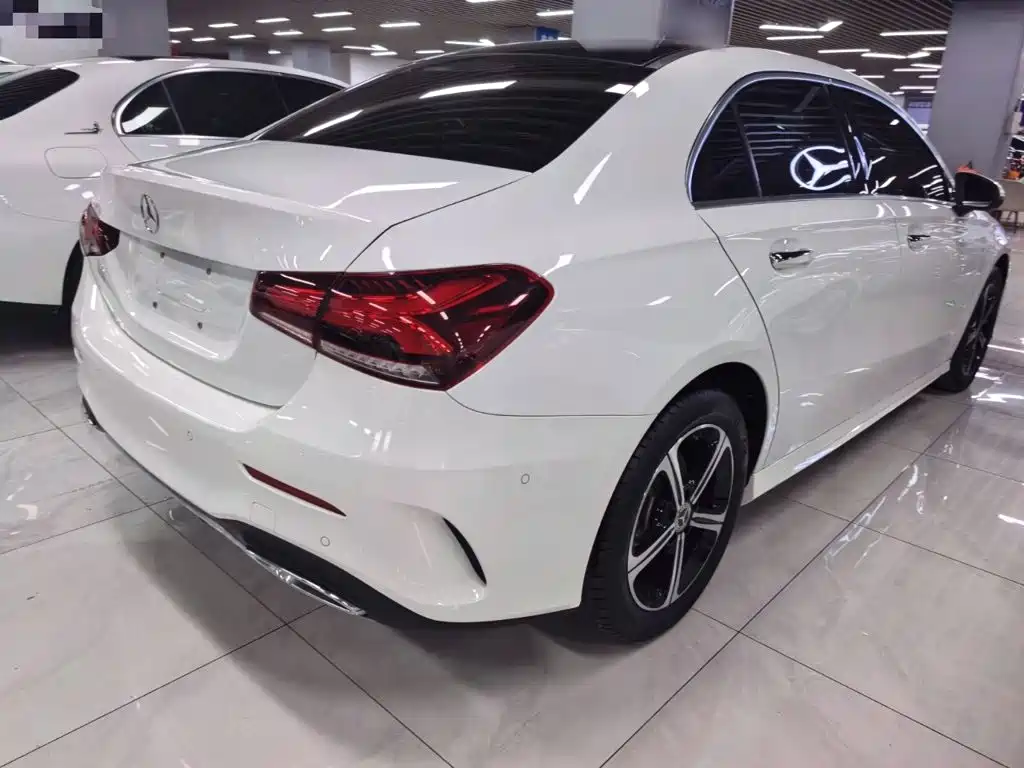 Mercedes-Benz A-Class — миниатюра 13