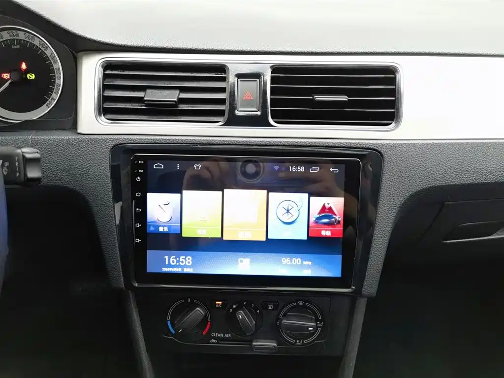 Skoda Rapid — фотографии объявления, Фото 13