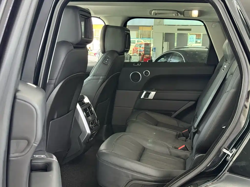 Land Rover Sport — миниатюра 5