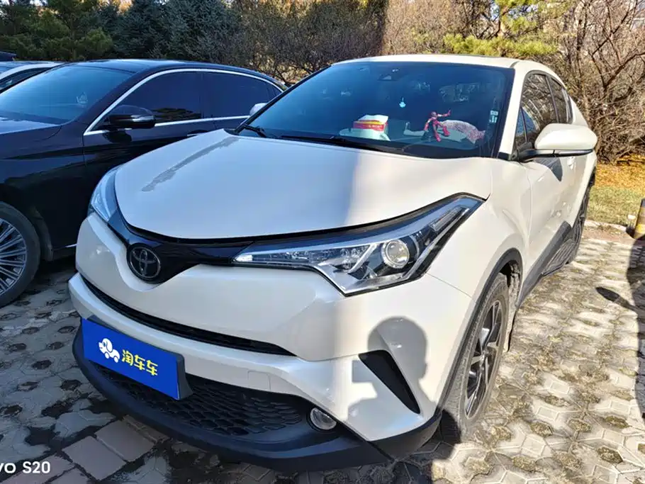 TOYOTA C HR