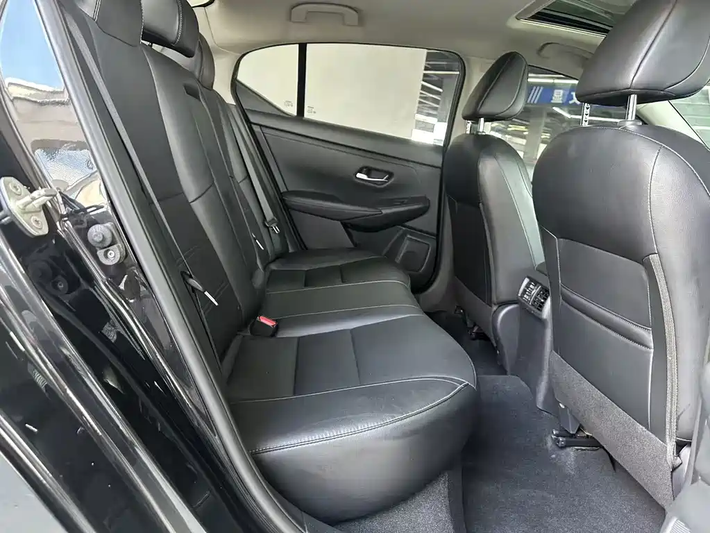 Nissan Sylphy — миниатюра 14