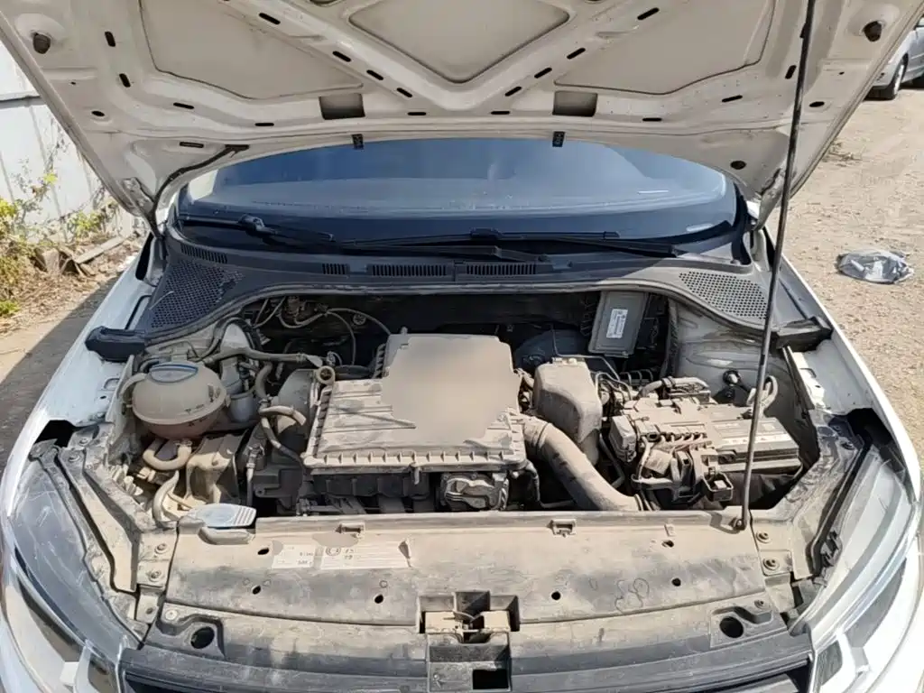 Volkswagen Santana — миниатюра 20