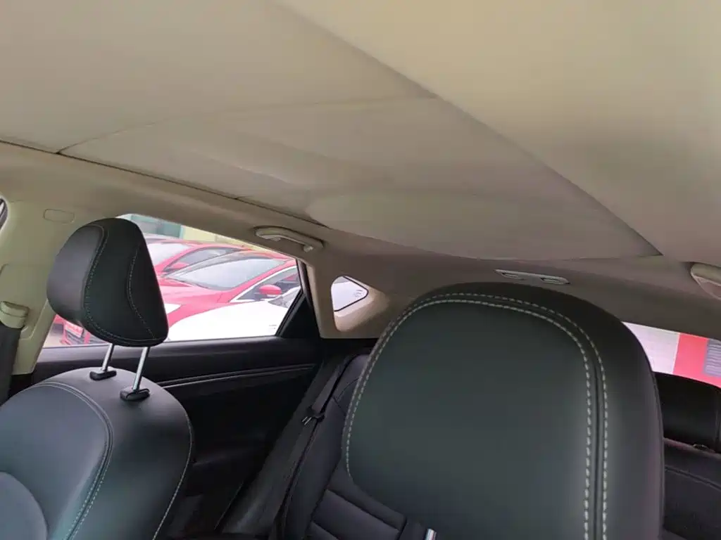 Geely Emgrand GS — миниатюра 18