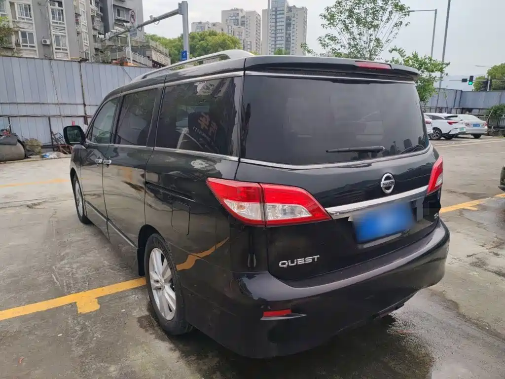 Nissan Quest — миниатюра 23