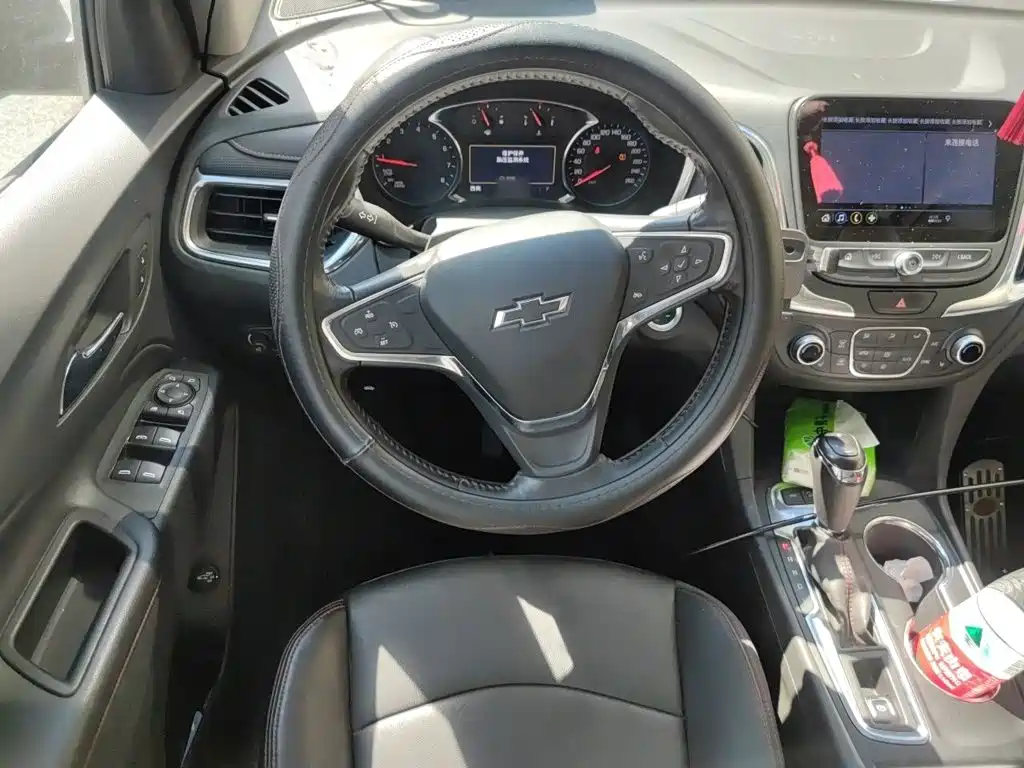 Chevrolet Equinox — миниатюра 6