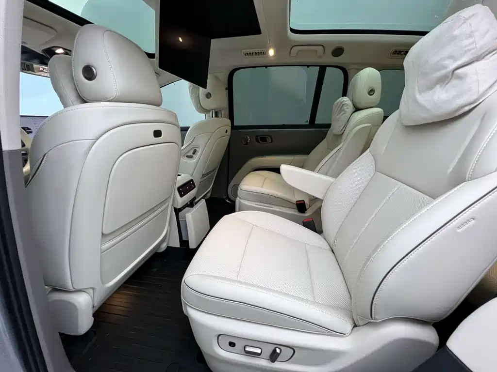 Li Auto Идеальный I8 — миниатюра 6