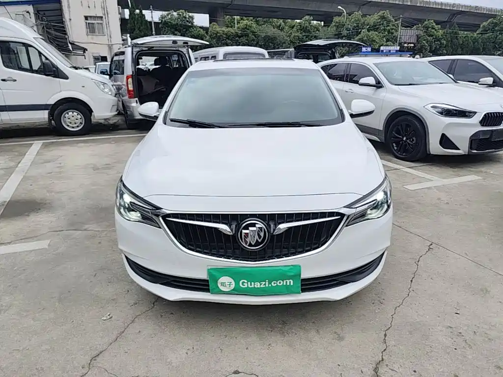 Buick Excelle — миниатюра 3