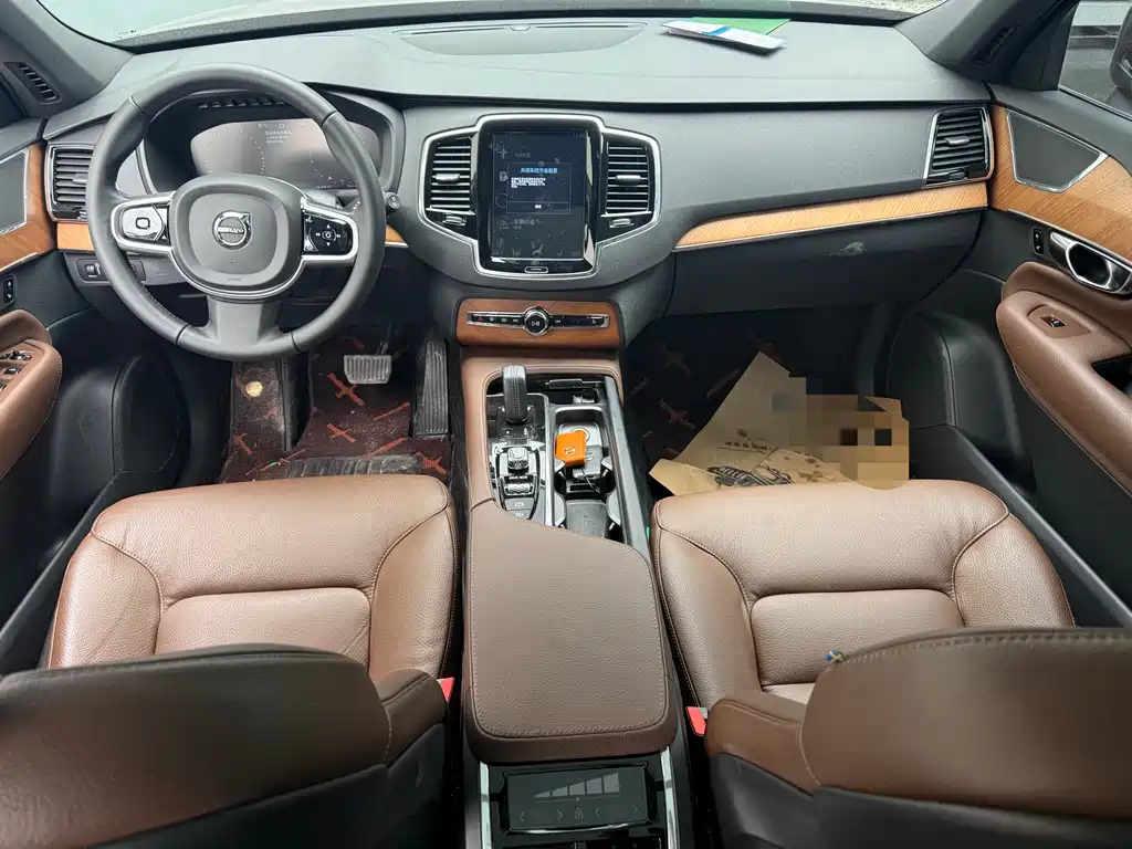 Volvo XC90 — миниатюра 3