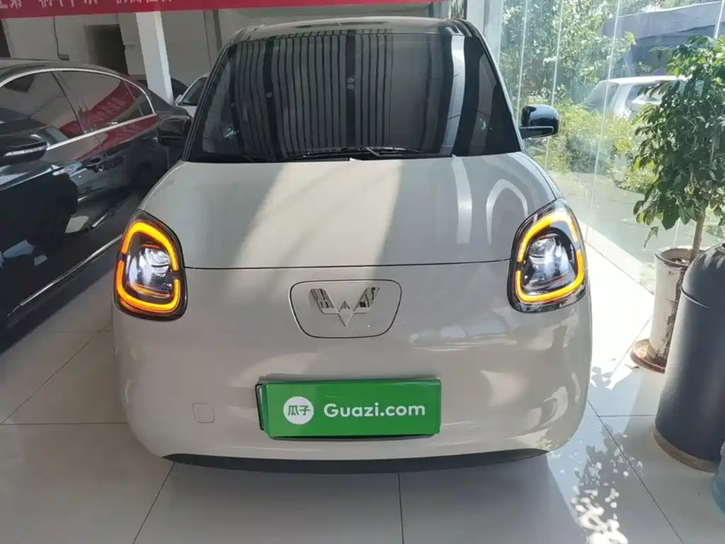 Wuling MINIEV — миниатюра 3