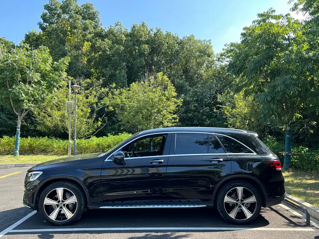 Mercedes-Benz GLC — миниатюра 4