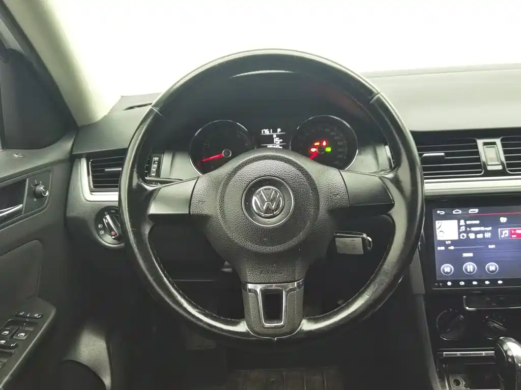 Volkswagen Bora — миниатюра 11
