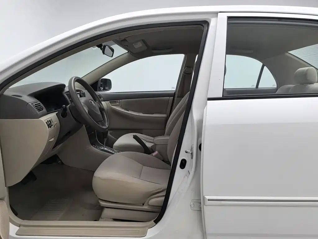 Toyota Corolla — миниатюра 10