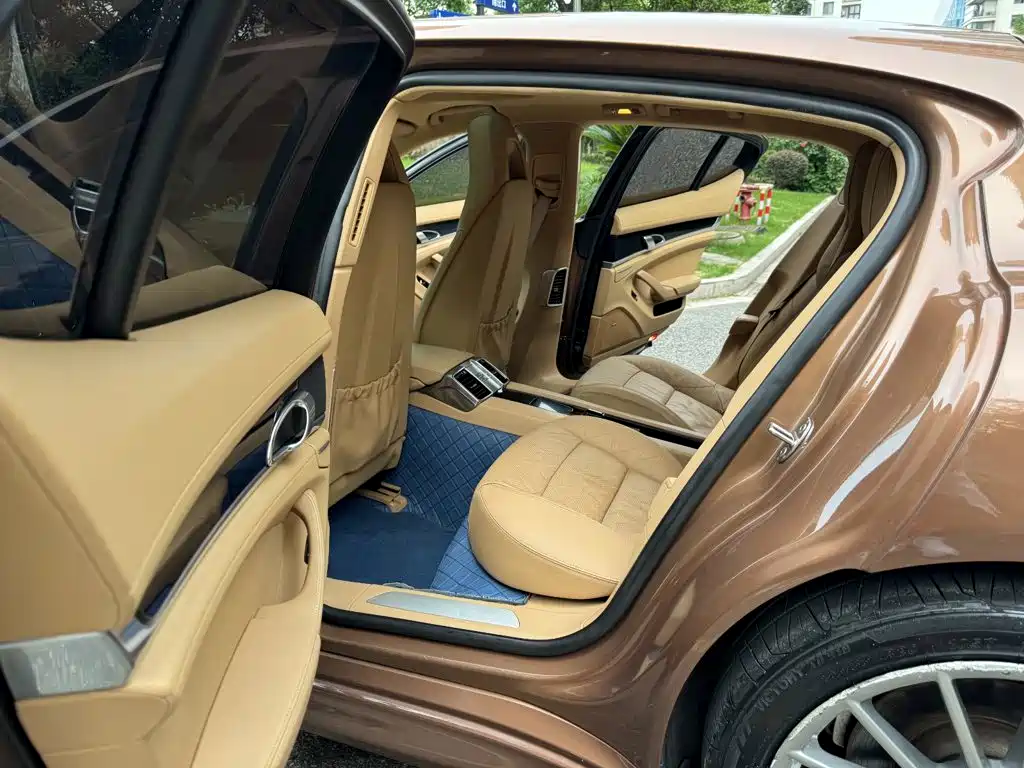 Porsche Panamera — миниатюра 11