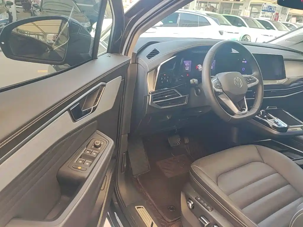 Volkswagen Talagon — миниатюра 16