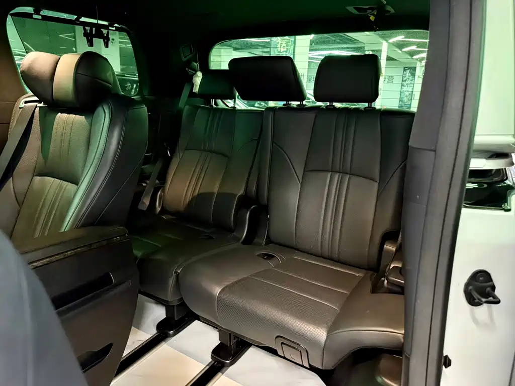 Toyota Alphard 2021 2.5L Luxury
