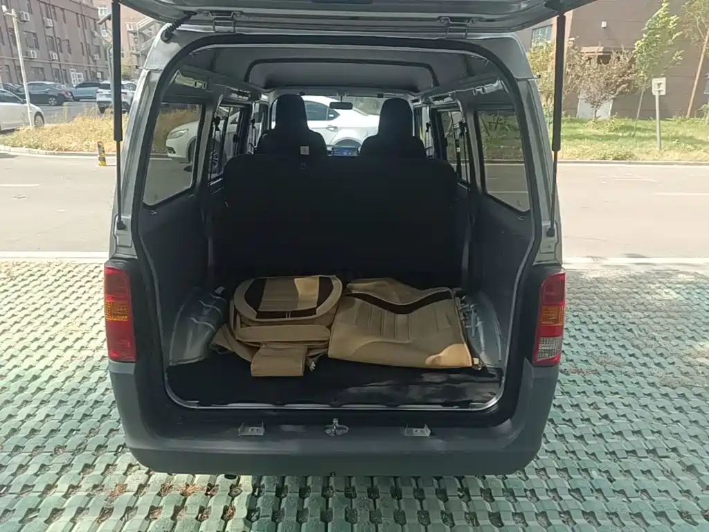 Wuling Zhiguang — миниатюра 19