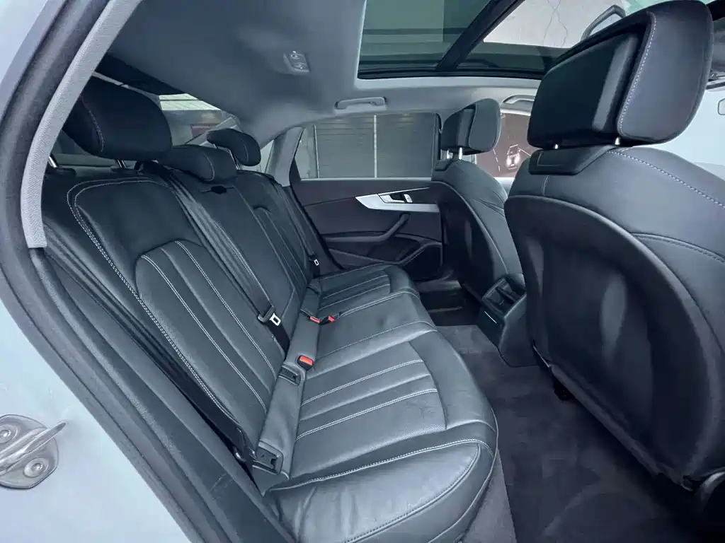 Audi A4L — миниатюра 16