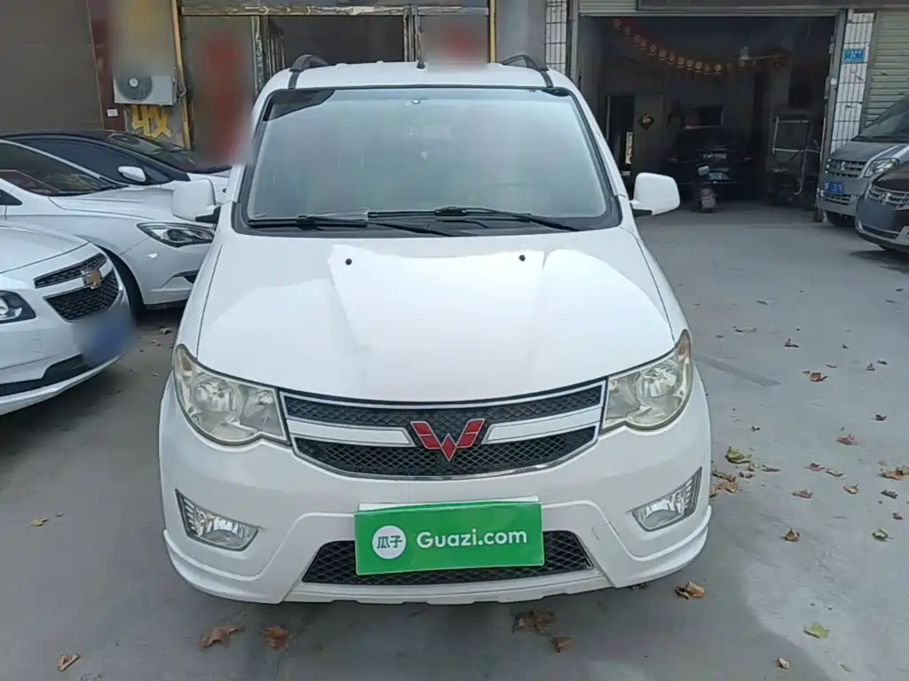 Wuling Hongguang — миниатюра 3