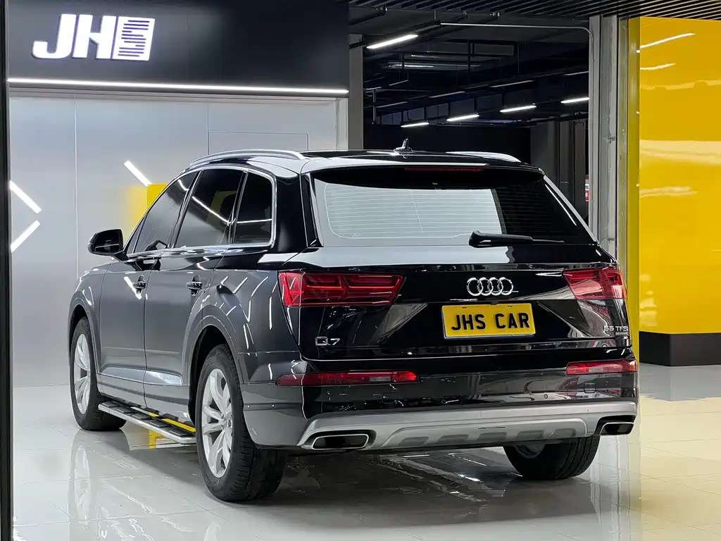 Audi Q7 2019 55 TFSI