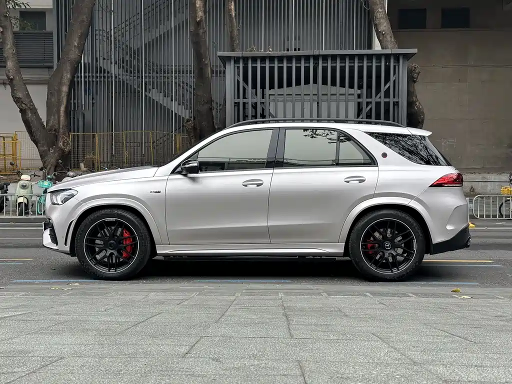 MERCEDES-BENZ GLE AMG