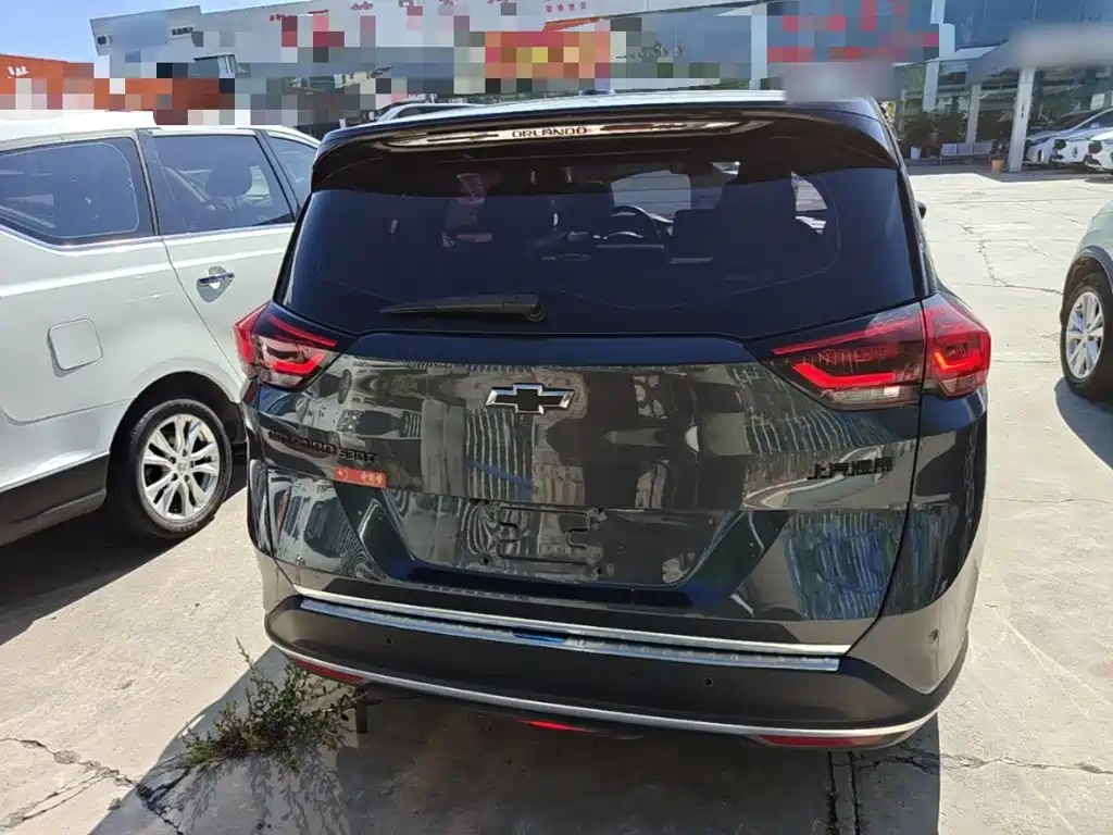 Chevrolet Volando — миниатюра 6