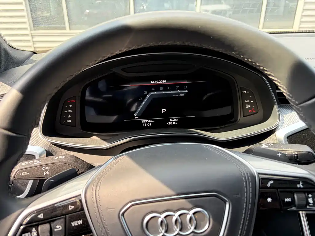 Audi A6L — миниатюра 7