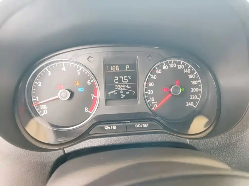 Volkswagen Polo — миниатюра 12
