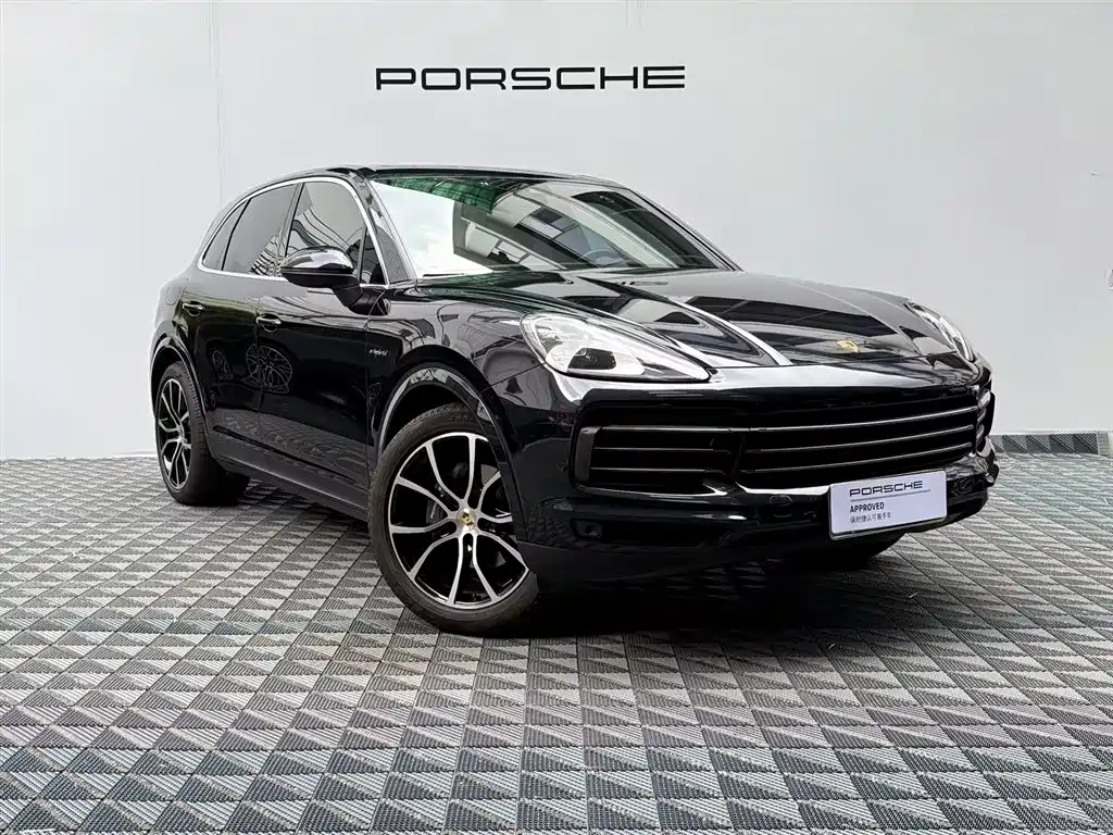PORSCHE CAYENNE NEW ENERGY