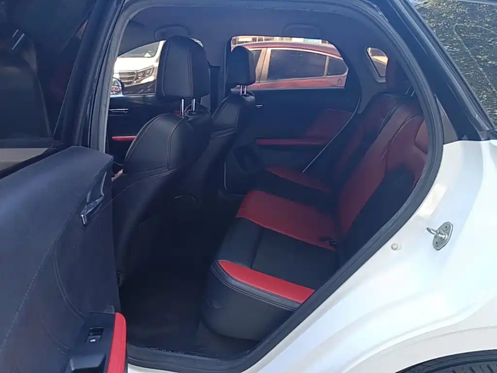 BYD e2 — миниатюра 17