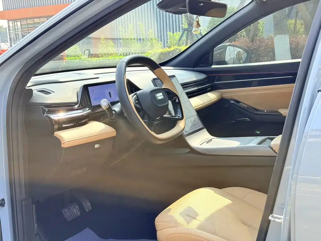 GEELY GALAXY GALAXY L6