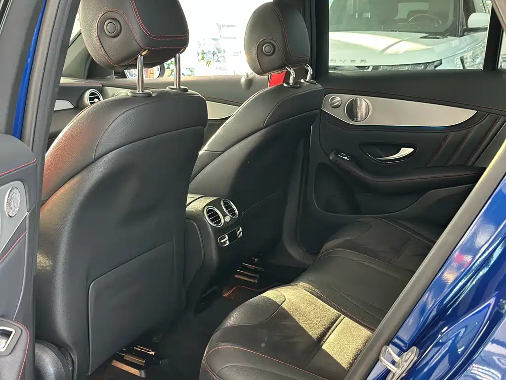 MERCEDES-BENZ GLC AMG