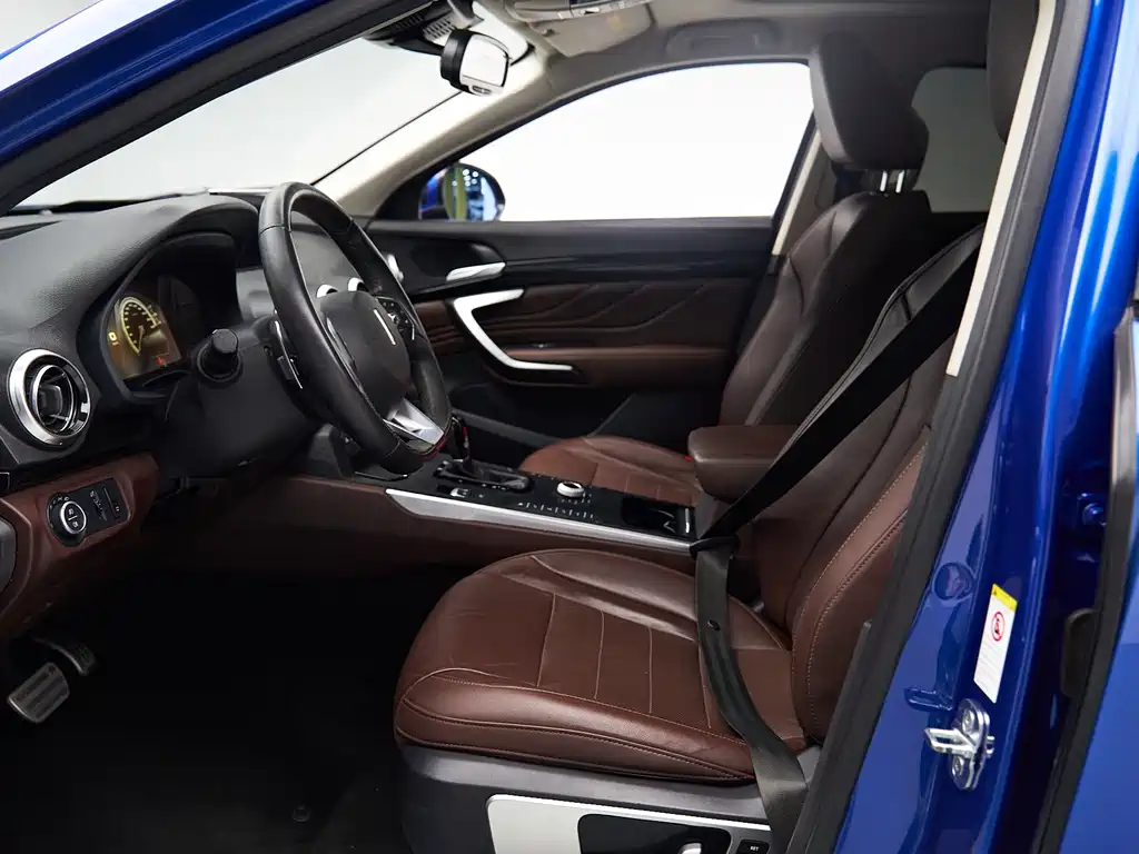 WEI PAI WEI BRAND VV7