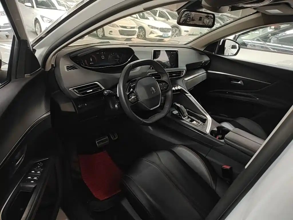Peugeot 4008 — миниатюра 16