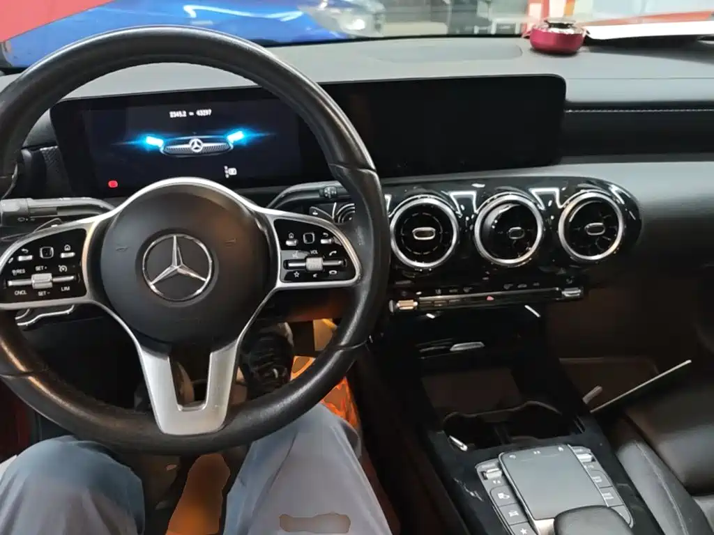 Mercedes-Benz A-Class — миниатюра 10