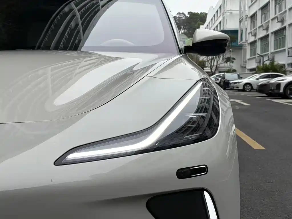 ZHIJI AUTOMOBILE ZHIJI LS7