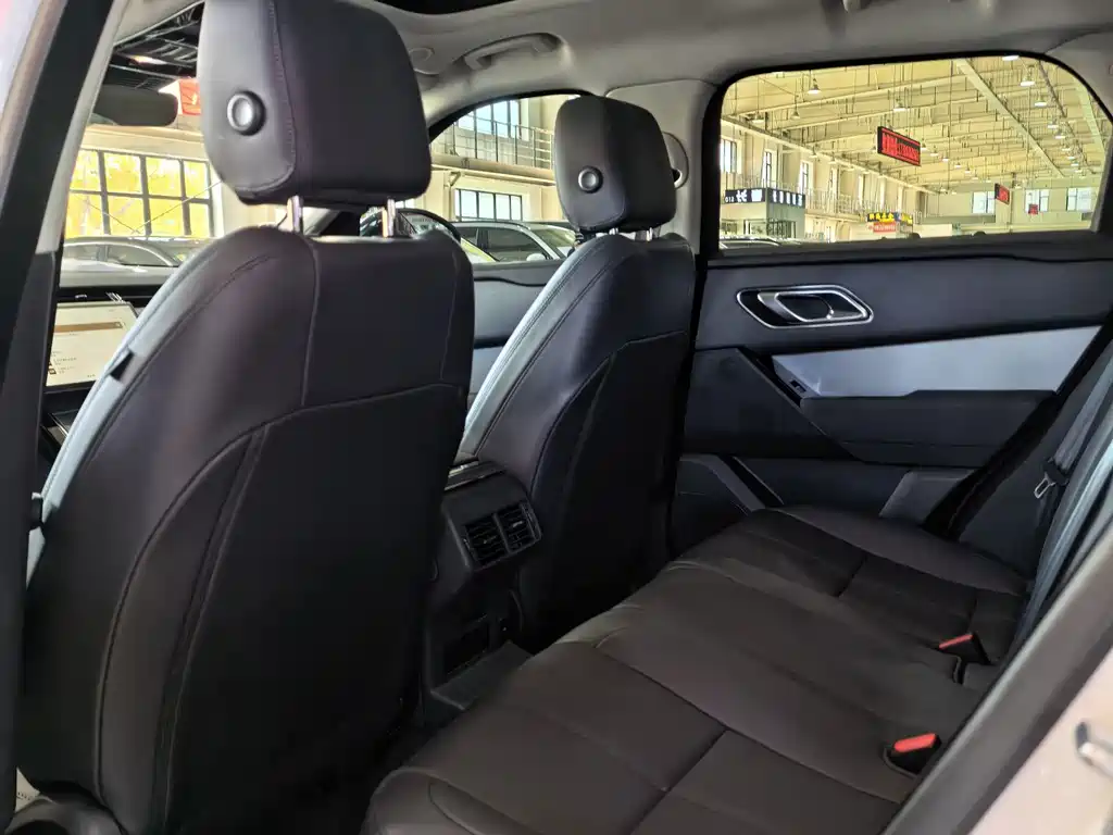 Land Rover Velar — миниатюра 6