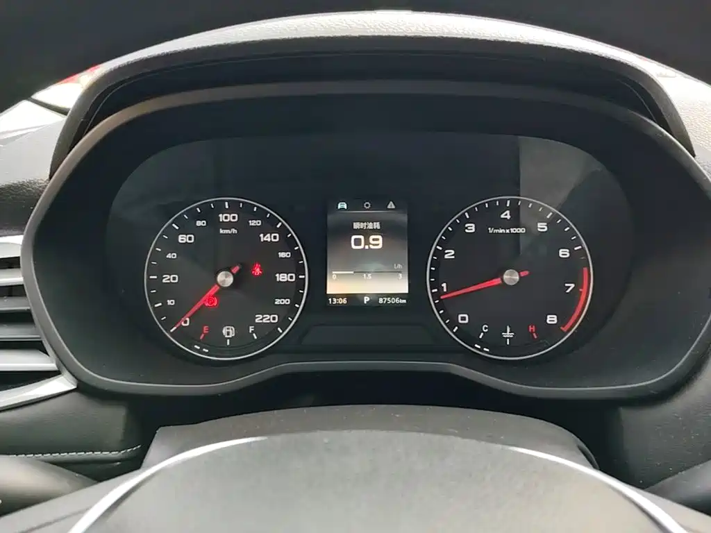Roewe i5 — миниатюра 12