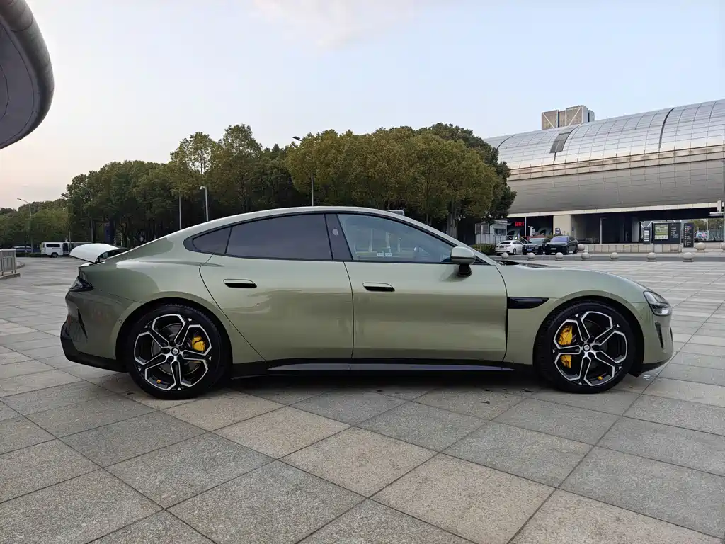 XIAOMI CAR XIAOMI SU7