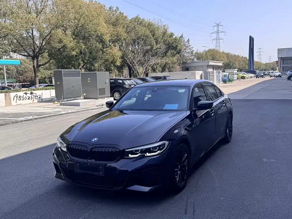BMW 3 Series 2021
