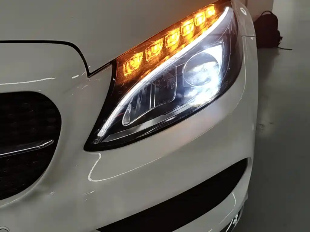 Mercedes-Benz C-Class — миниатюра 24